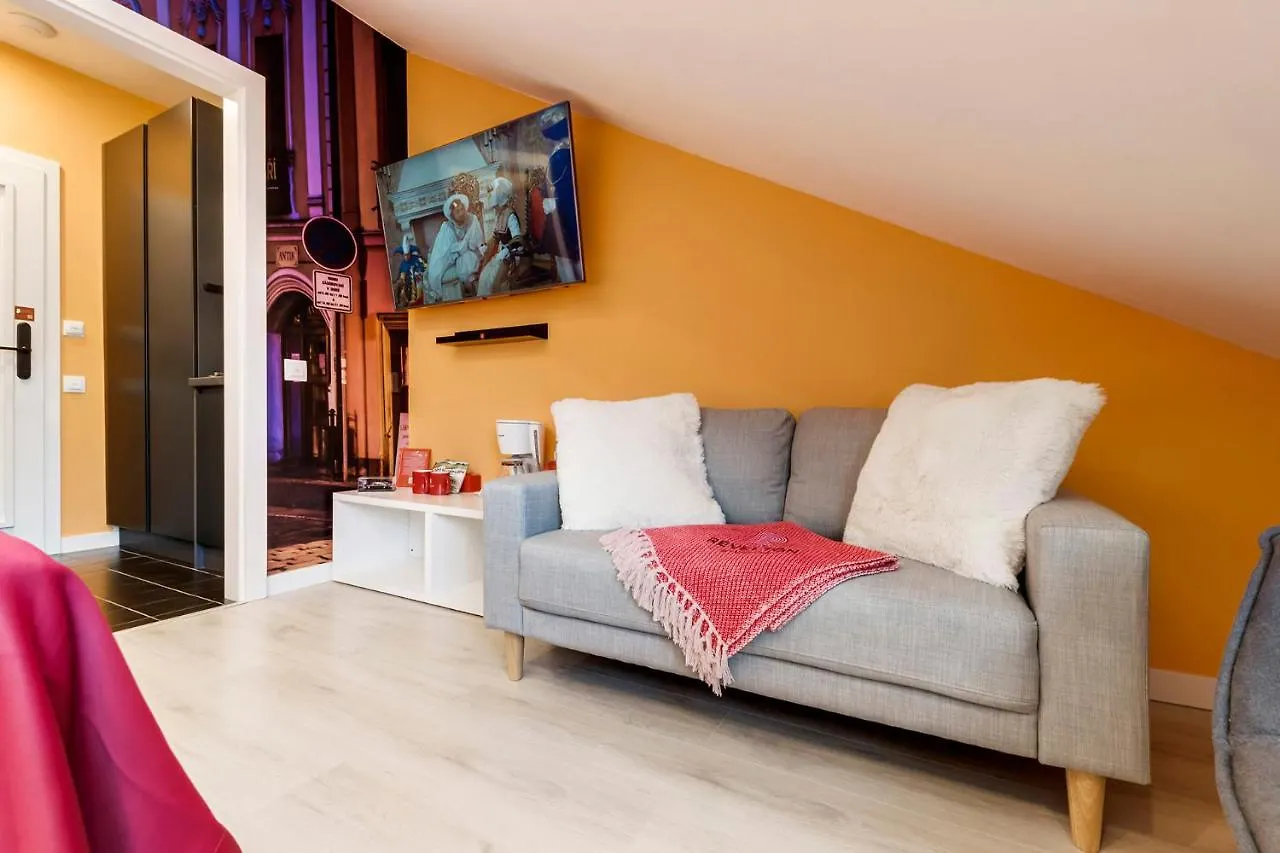 Revelton Studios Praga 0*,  Repubblica Ceca